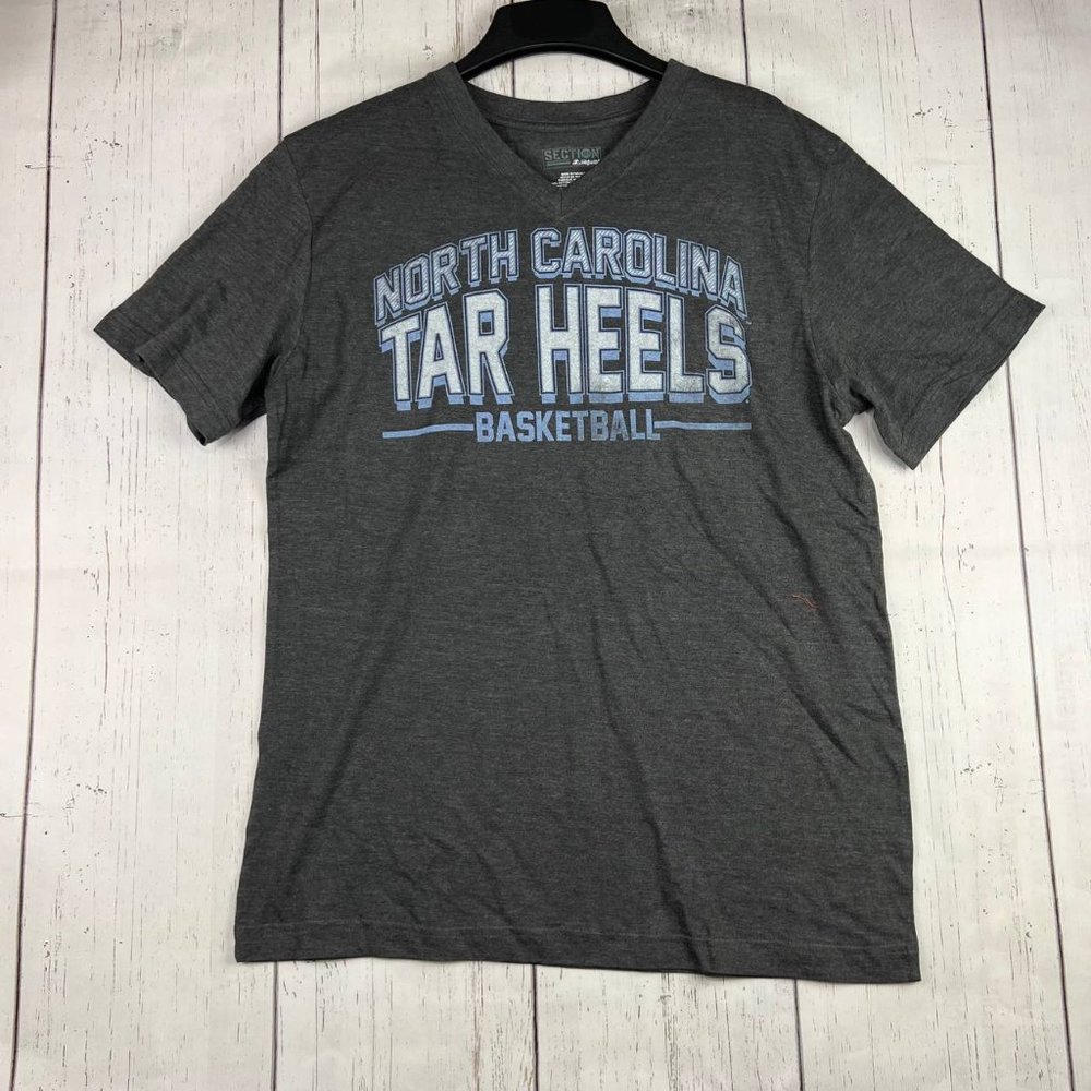 University of North Carolina Tar Heels NCAA Section Large Black Tshirt New Men‎